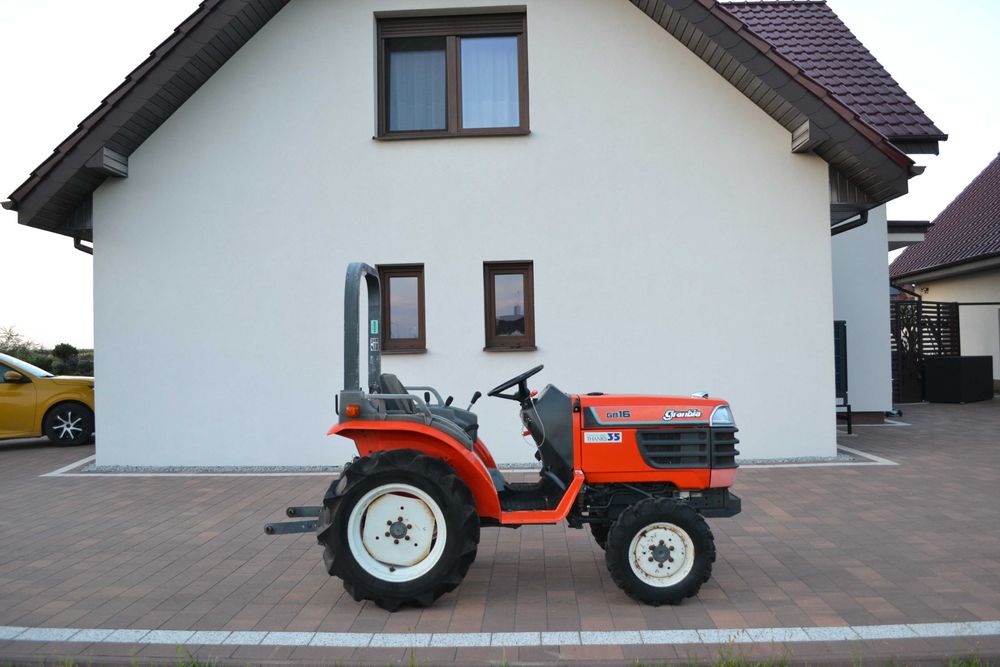 Traktorek japoński  Kubota Yanmar mini traktor japonski