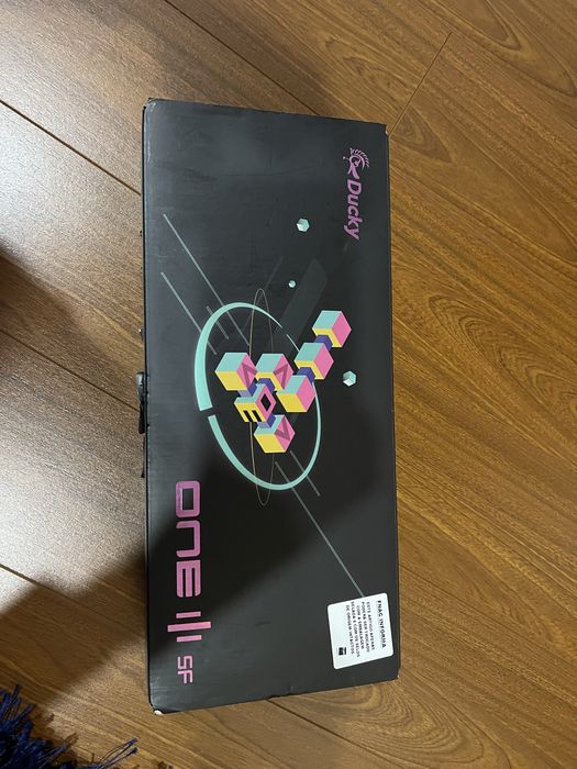 Teclado ducky one transparente