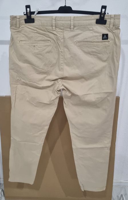 Calça de Homem Zara Tamanho 48 bom estado