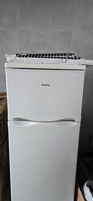 Холодильник Elenberg