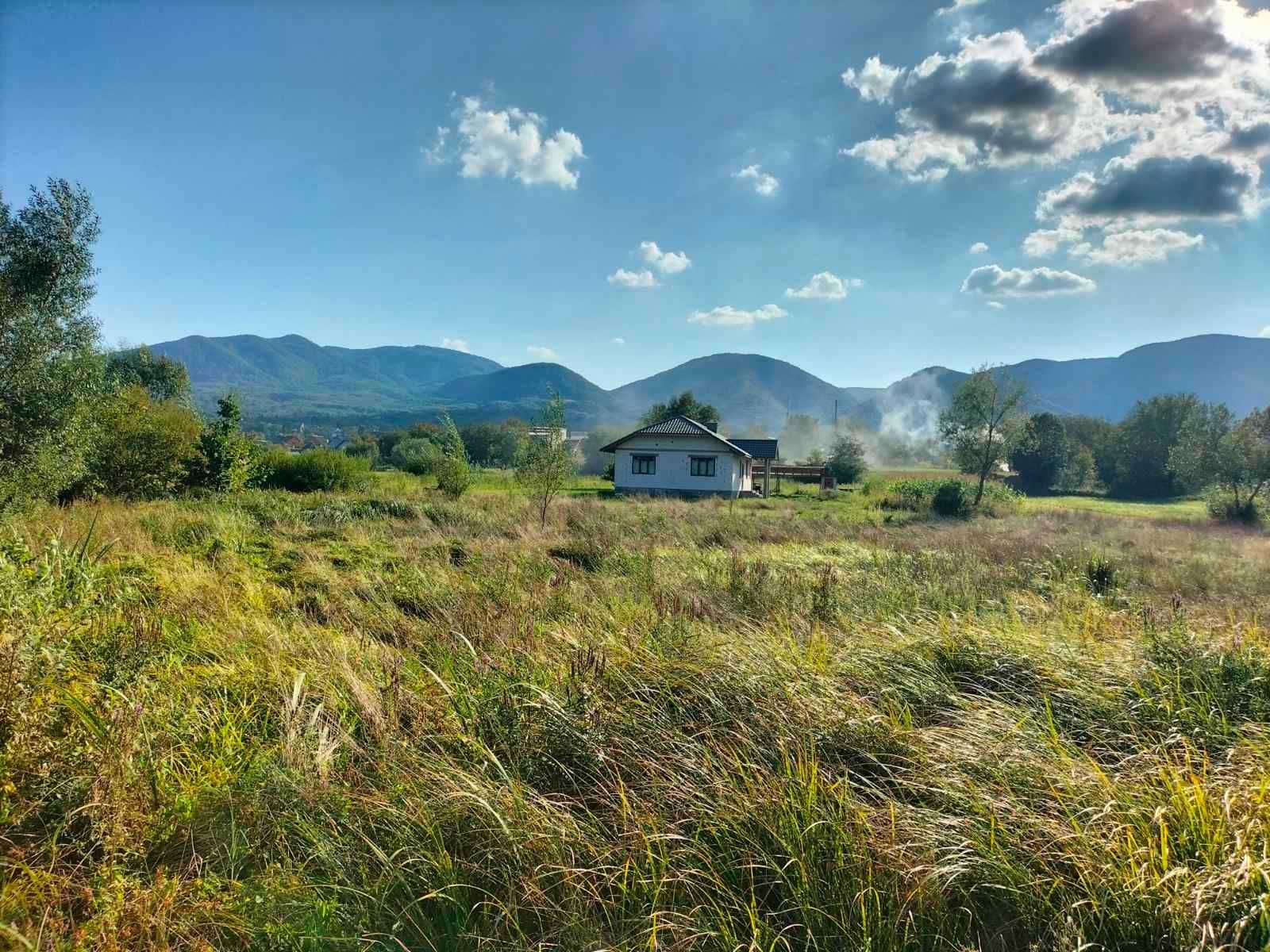 Продаж земельної ділянки у Велятино в урочищі "Дворище"