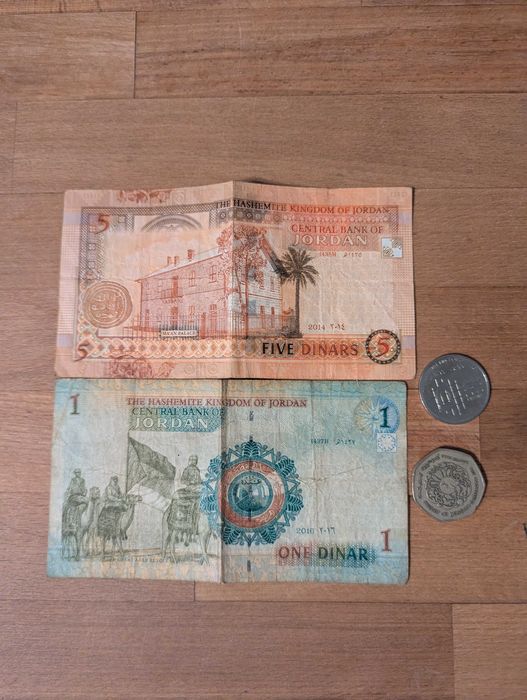 Monety i banknoty jordańskie