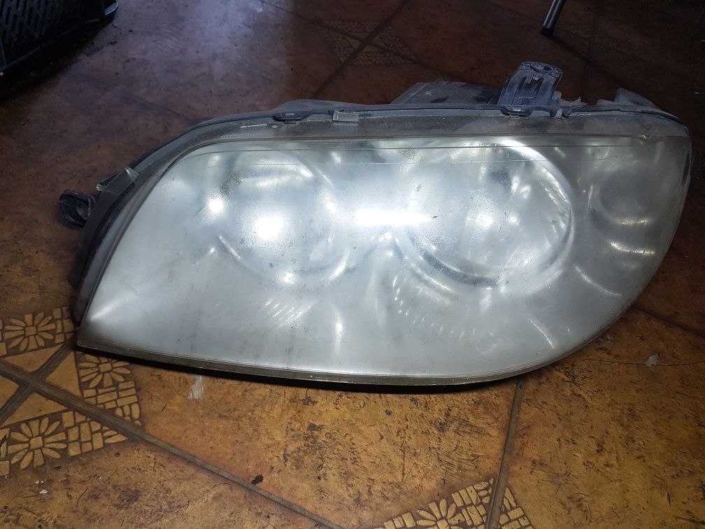 Lampa lampy przód lewa Fiat Punto II LIFT