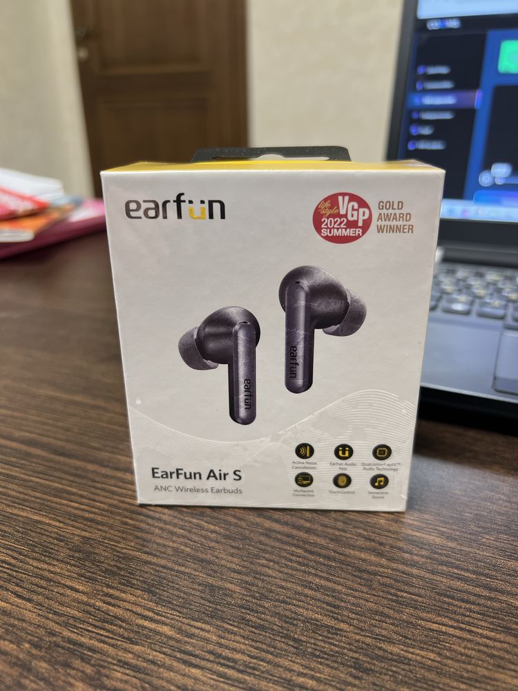 Безпровідні навушники TWS EarFun Air S ANC black оригінал США