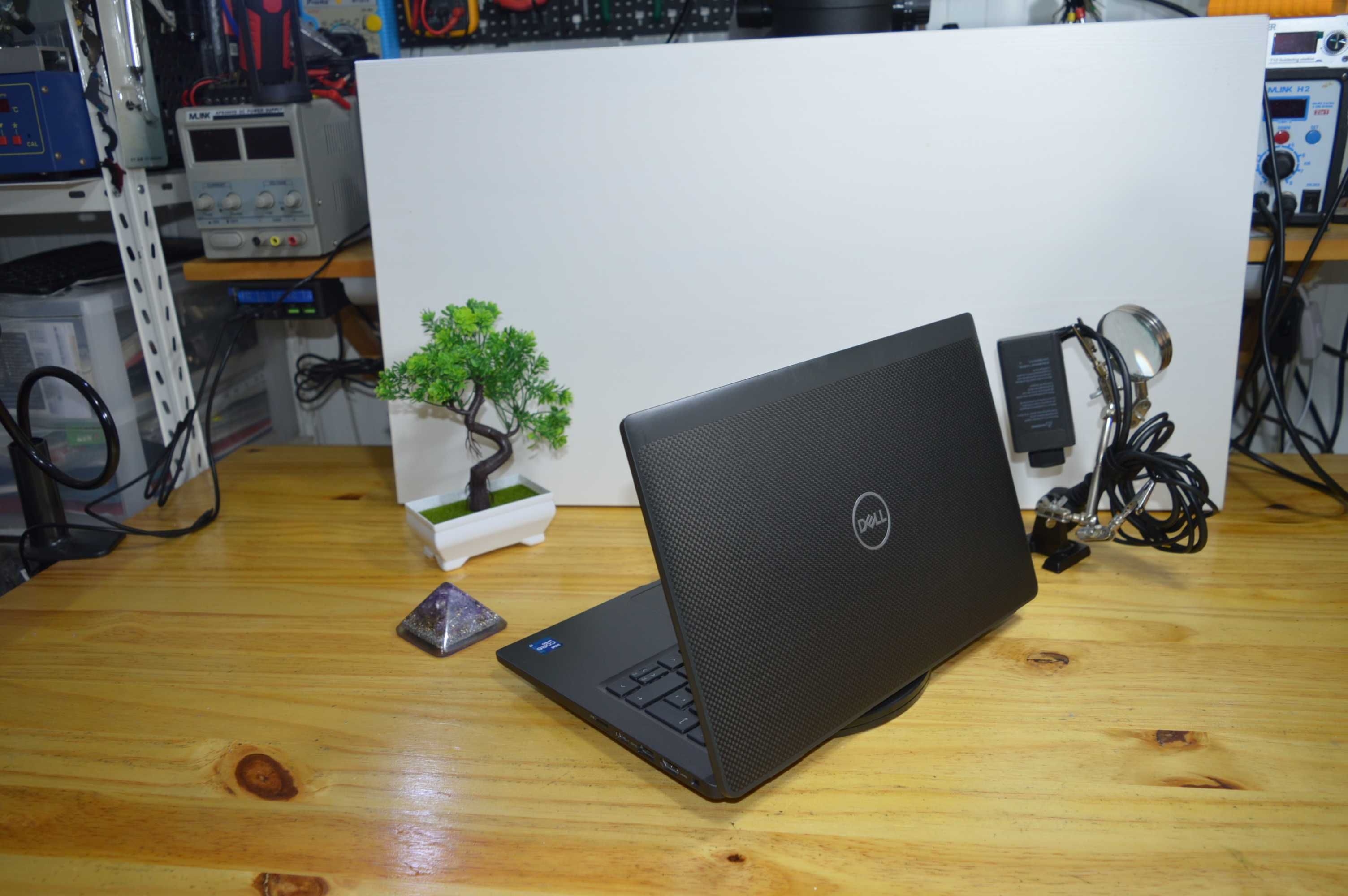 Dell Carbono 1.2Kg i7 4.80Ghz - LPDDR4 4267Mhz - Intel Iris® -Nvme C/N