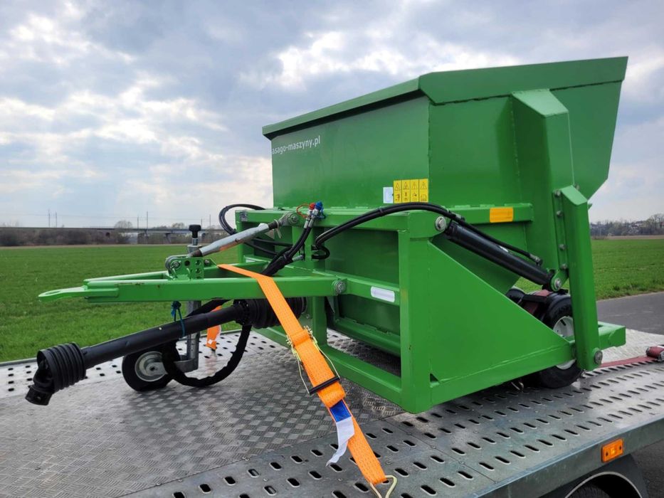 PIASKARKA Wiedenmann samozaładowcza Samasz Toro posypywarka John Deere