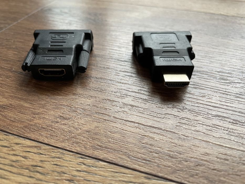 Різні HDMI перехідники та кабелі
