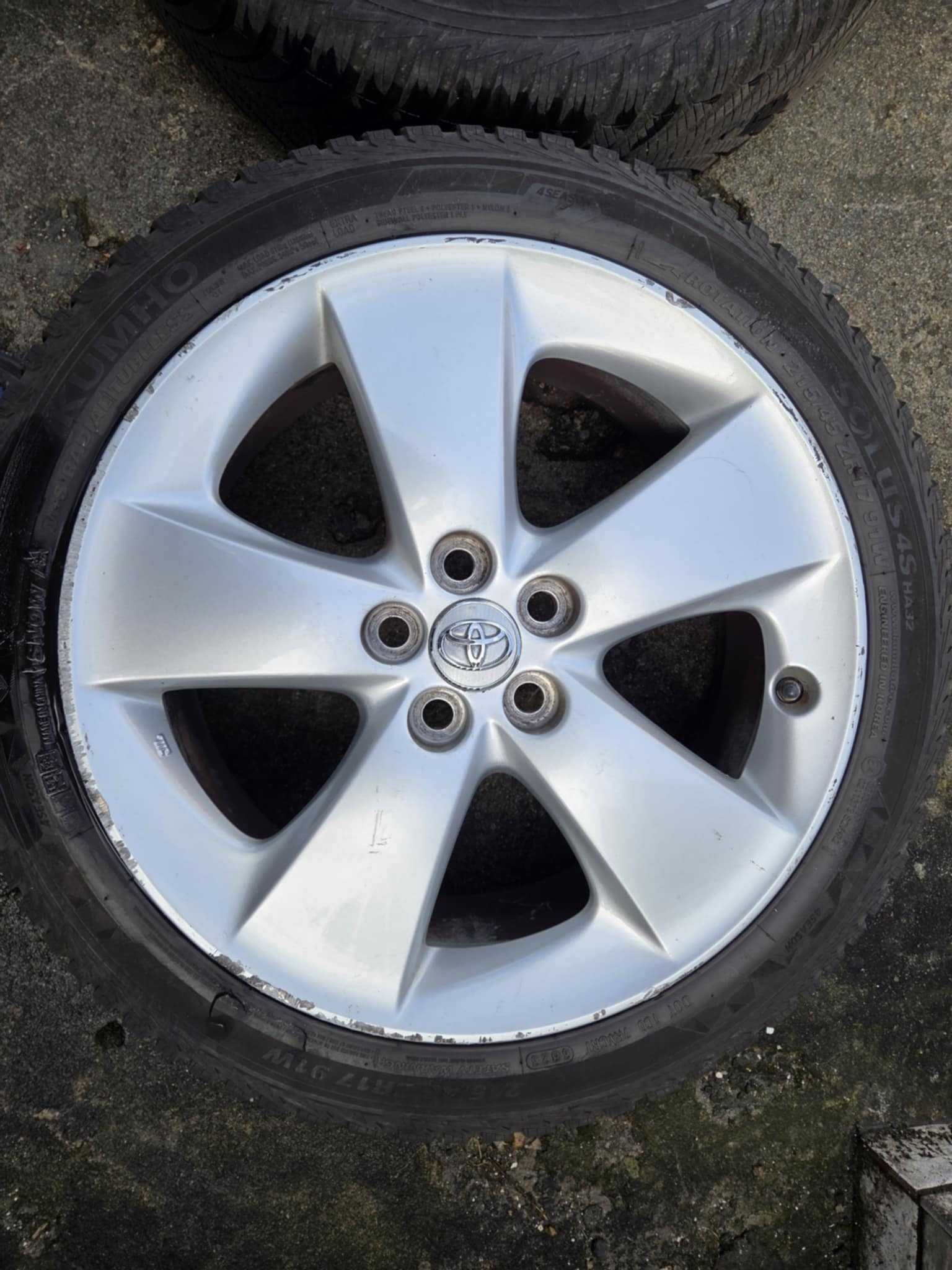 Koła/Felgi Toyota Prius 2014/15+Opony Kumho Solus4S 215/45R17 całorocz