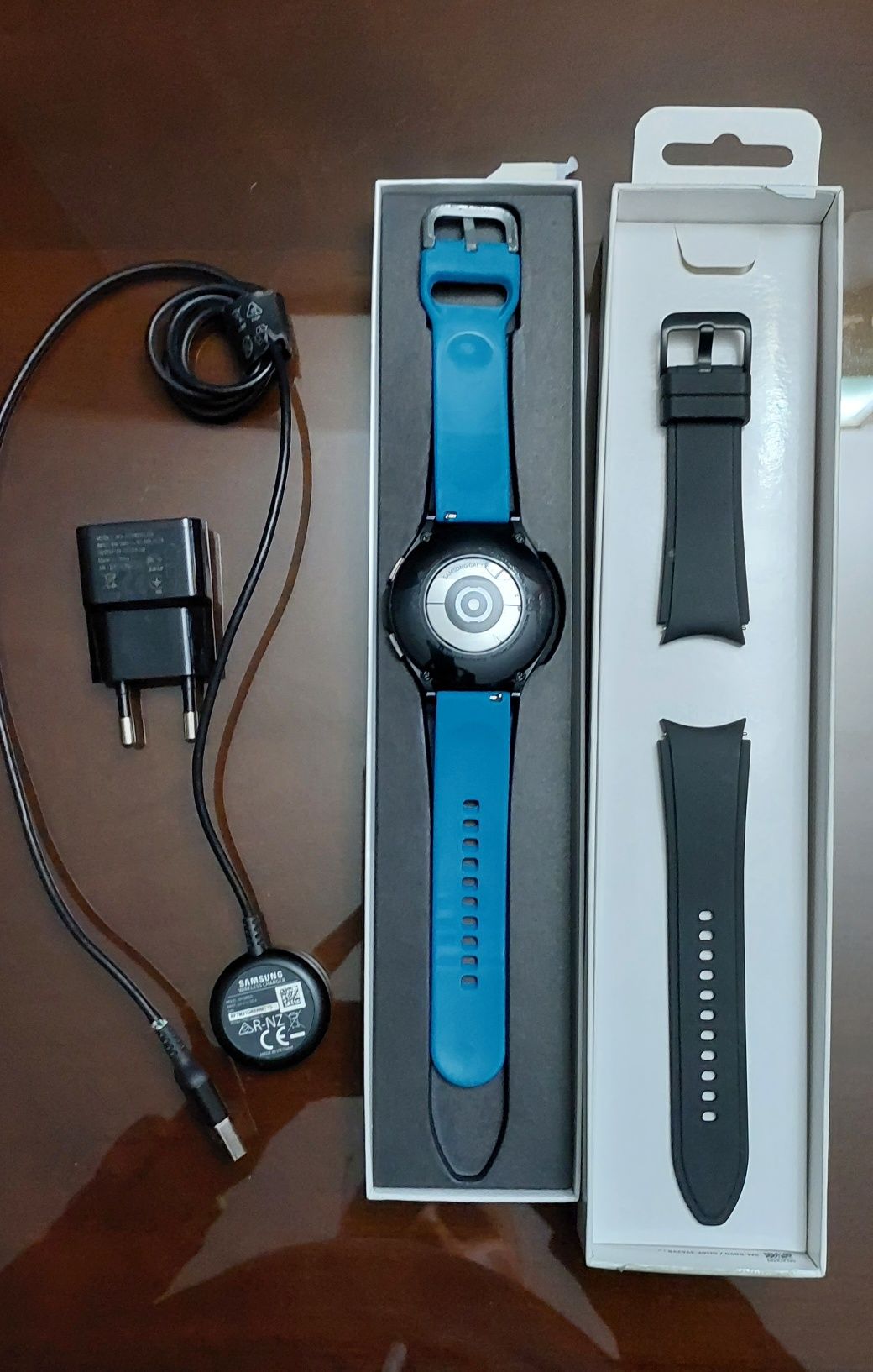 Samsung galaxy watch 4 classic 46mm + pulseiras