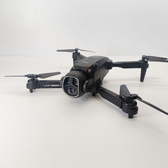 Дрон E4, з двома камерами