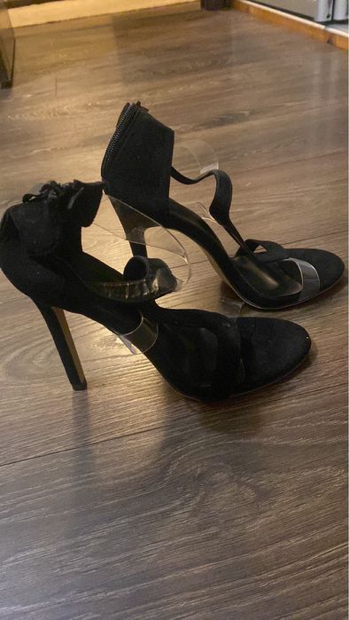 Класні босоніжки.38 розмір