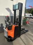 Paleciak BT SWE 120  2014 rok, bateria jak nowa