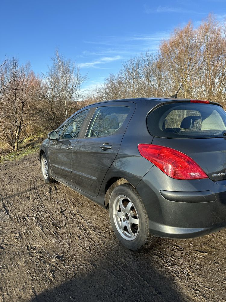 Продам Peugeot 308 2007