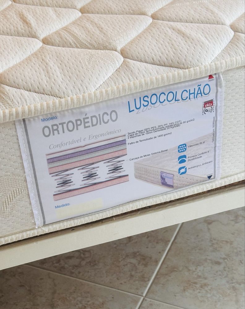 Vendo cama de ferro + estrado + colchão
