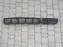 Решітка в бампер Volkswagen Golf 4