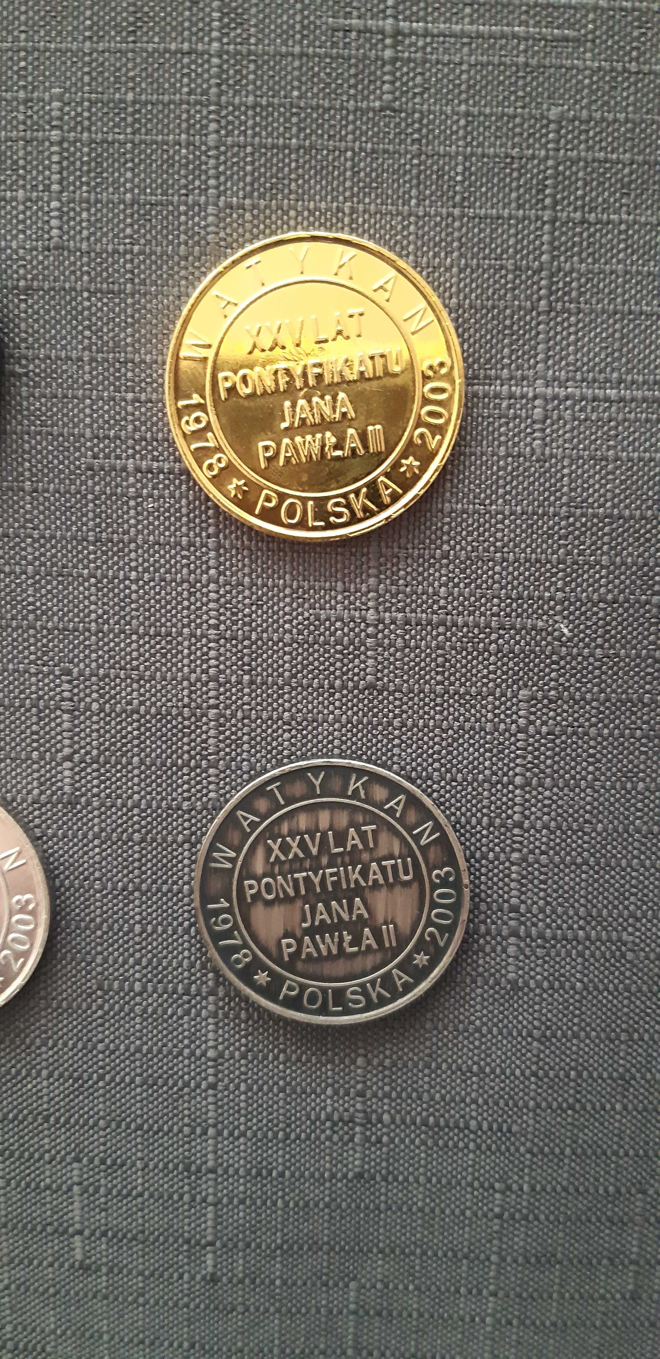 medale XXV lat Pontyfikatu Jana Pawła II