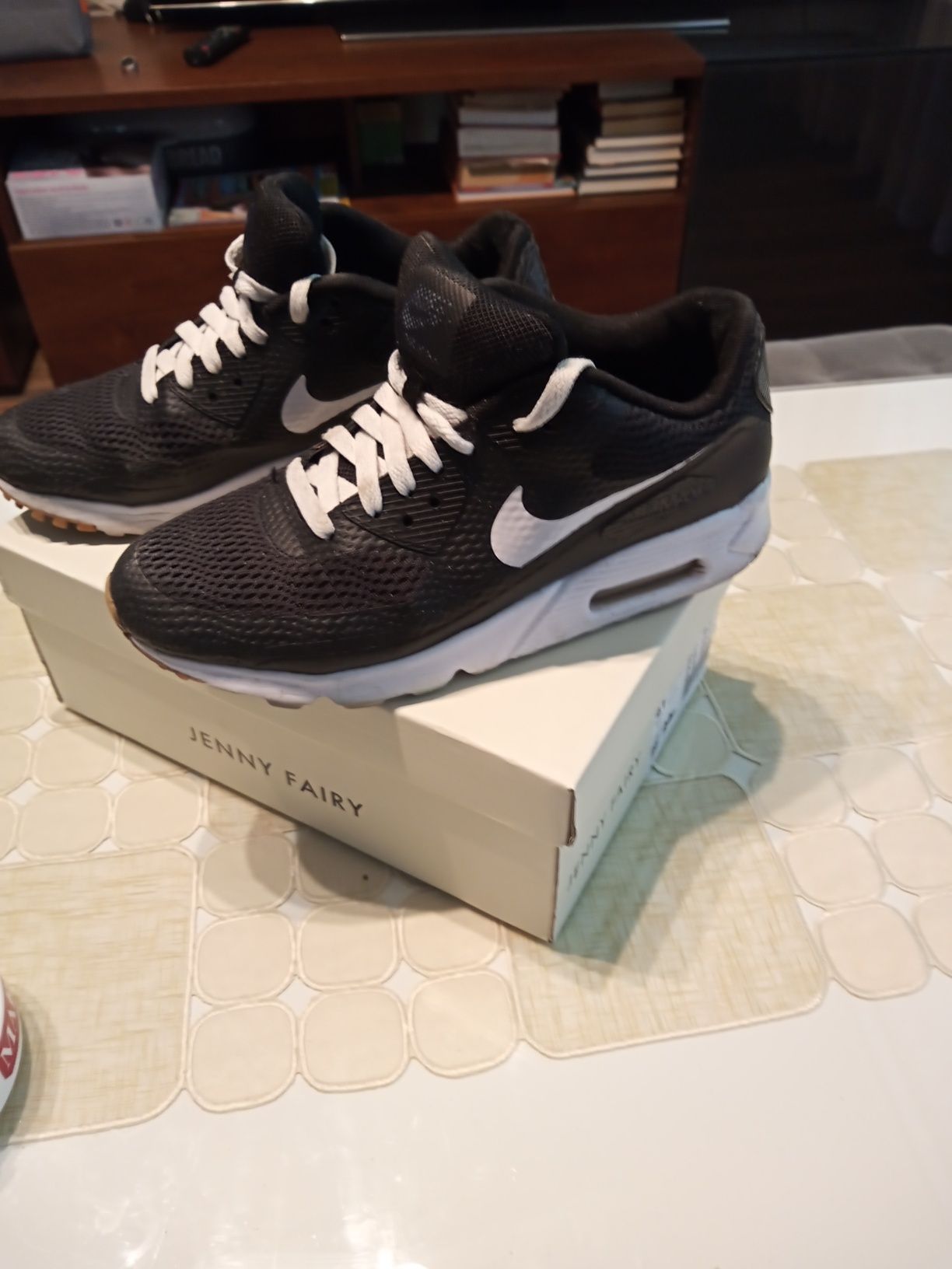 Sprzedam buty Nike AIR MAX