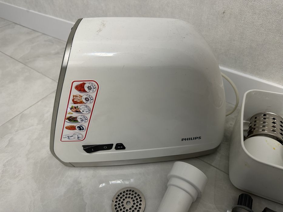 М`ясорубка PHILIPS HR-2728/40