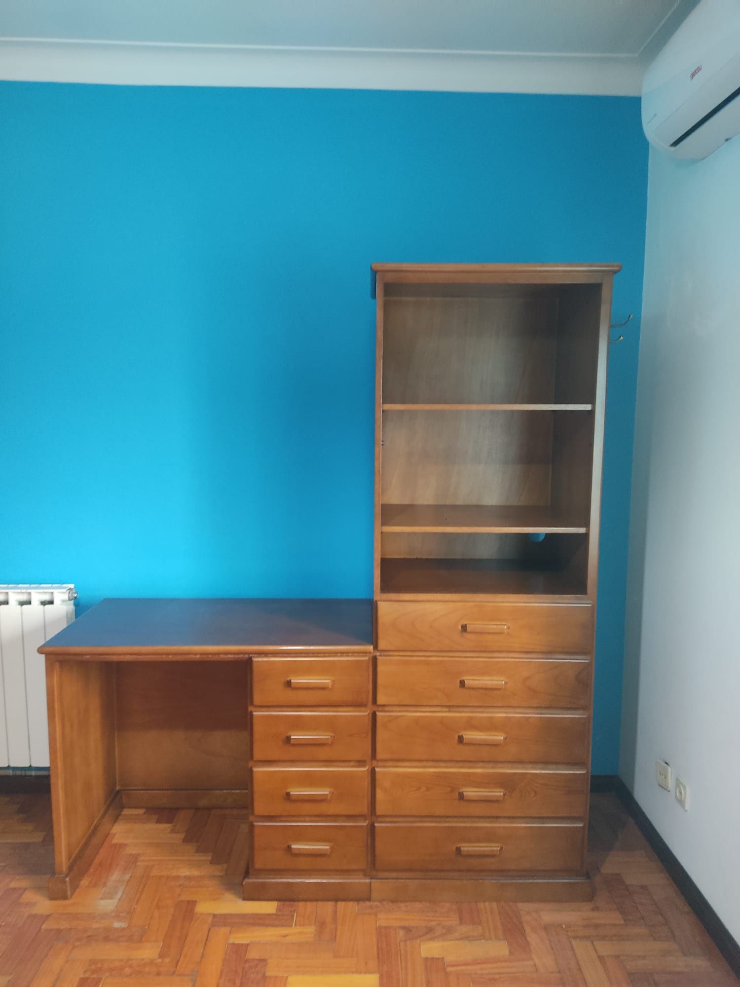 Vendo conjunto secretária e estante