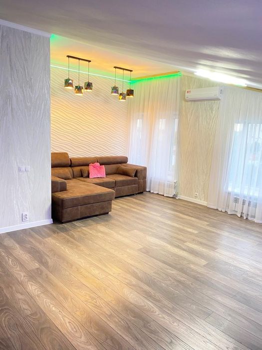 Продам 3 квартиру в Центре с авторским ремонтом ул.Гольдберговская