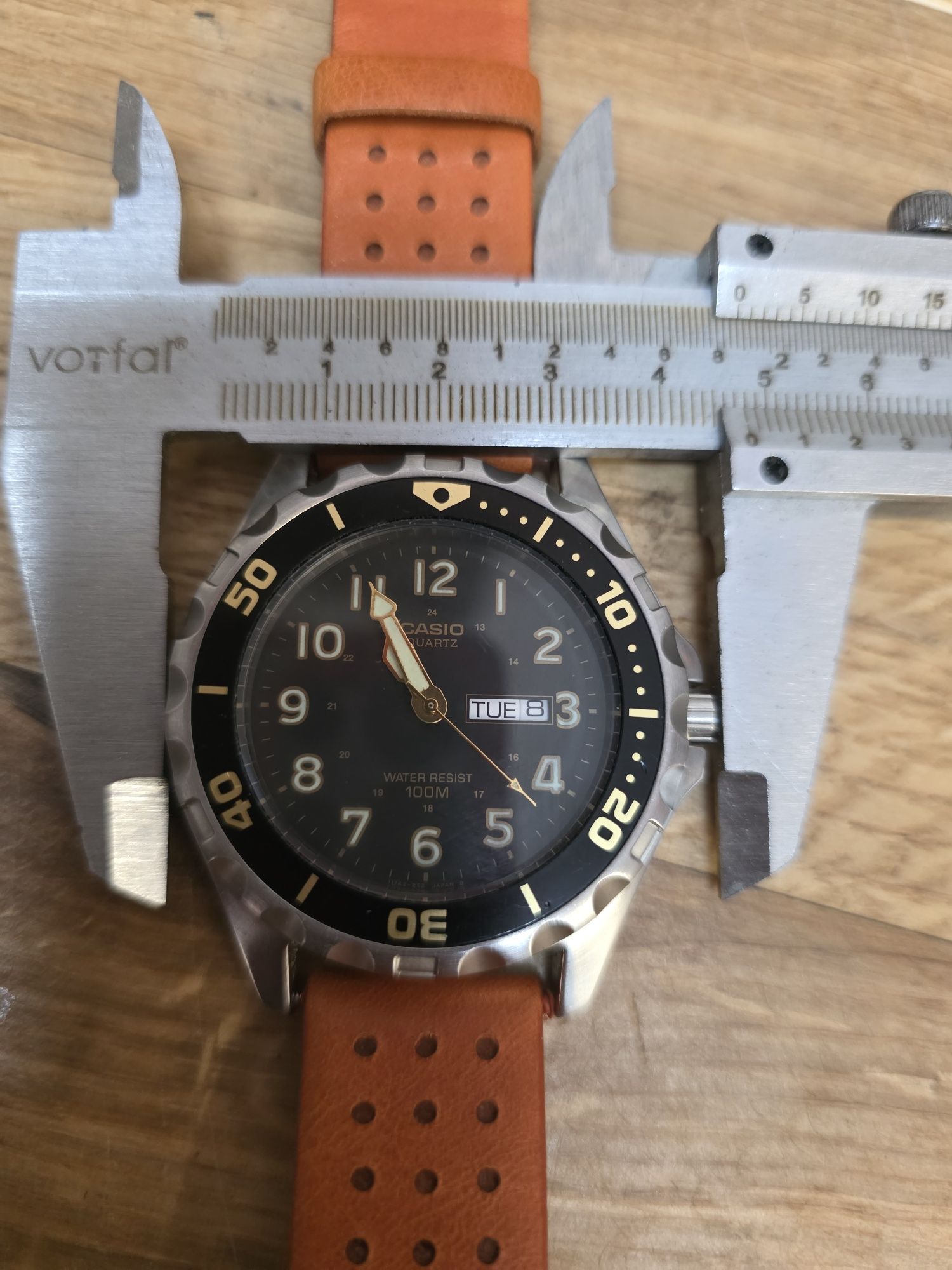 Casio Nurek ładnie zachowany