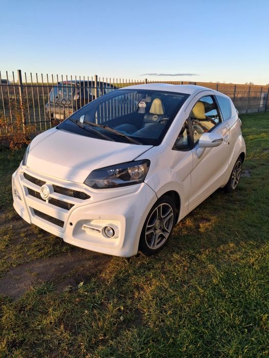 Casalini M14 Microcar auto bez prawa jazdy ( jak Aixam lieger )