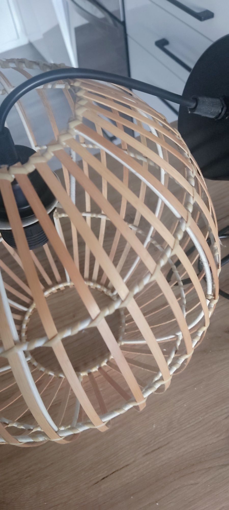 Lampa wisząca drewniana