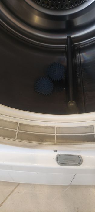 Сушильна машина AEG Electrolux