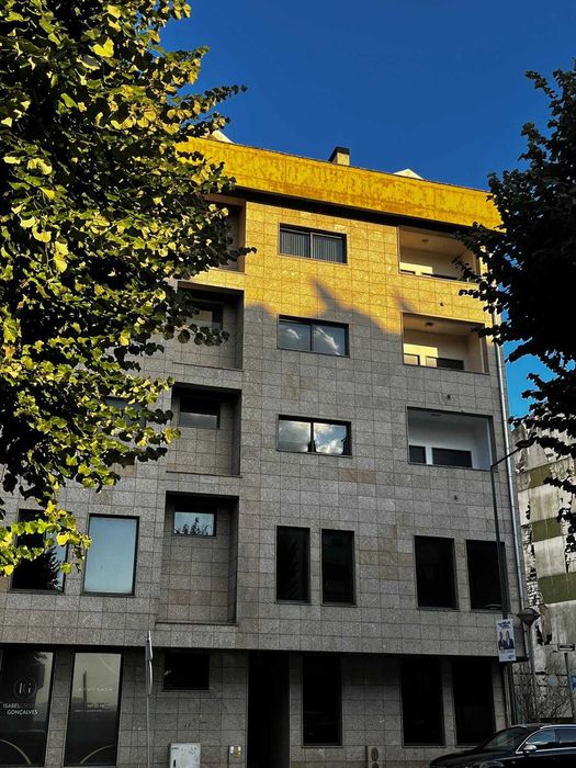 Apartamento T3 com Terraço no Coração de Nelas – Viseu