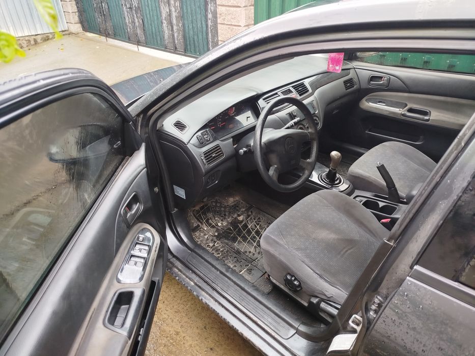 Продам Lancer 9 1.6 бензин