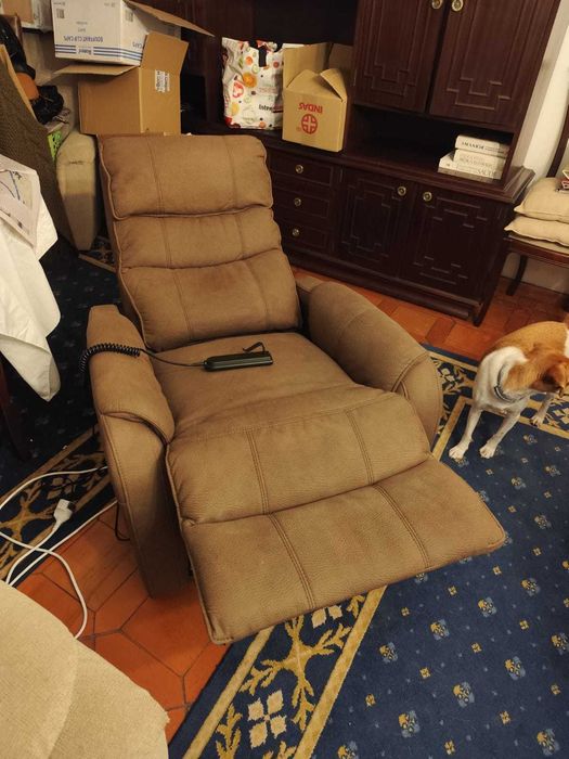 Cadeirão RELAX eléctrico quase novo