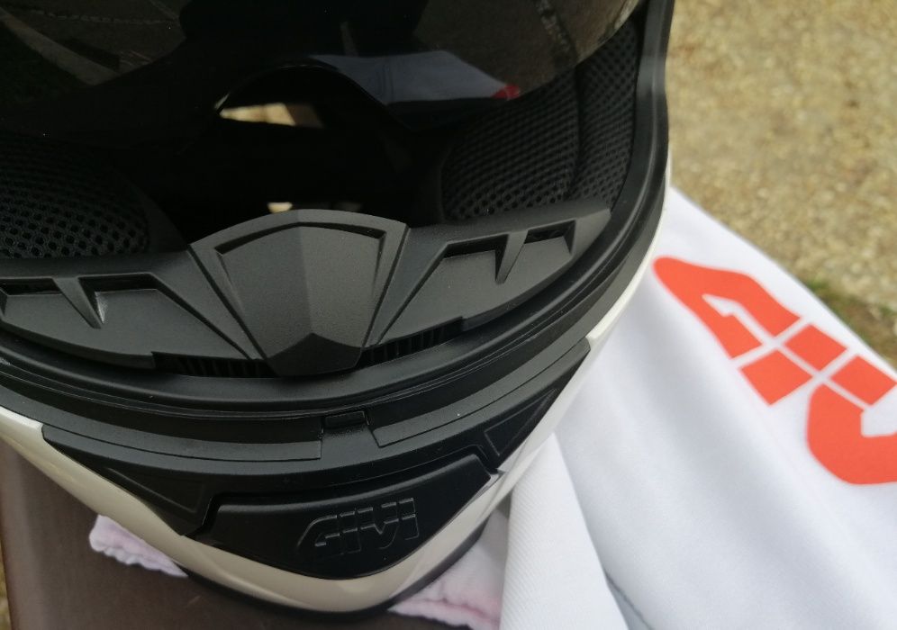 Capacete de mota Givi 50.5 Tridion Branco (M)