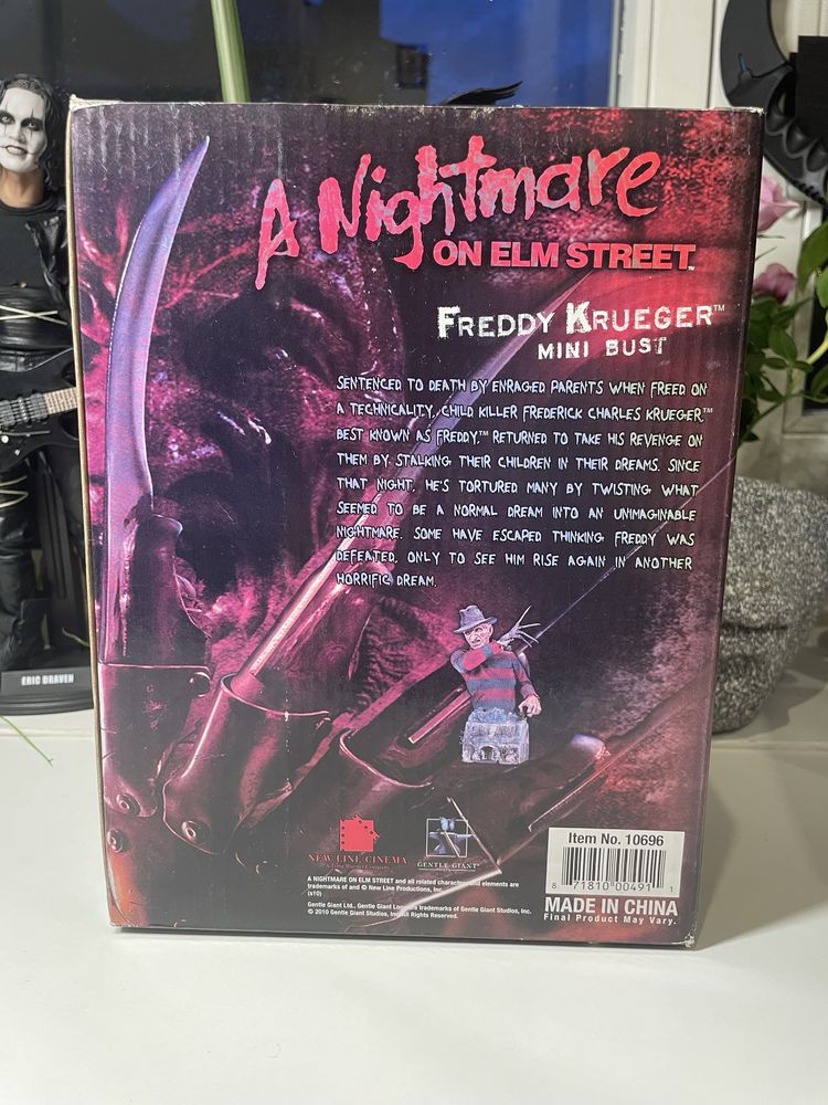 Figurka Freddy Krueger mini bust KOszmar z ulicy wiązów A nightmare