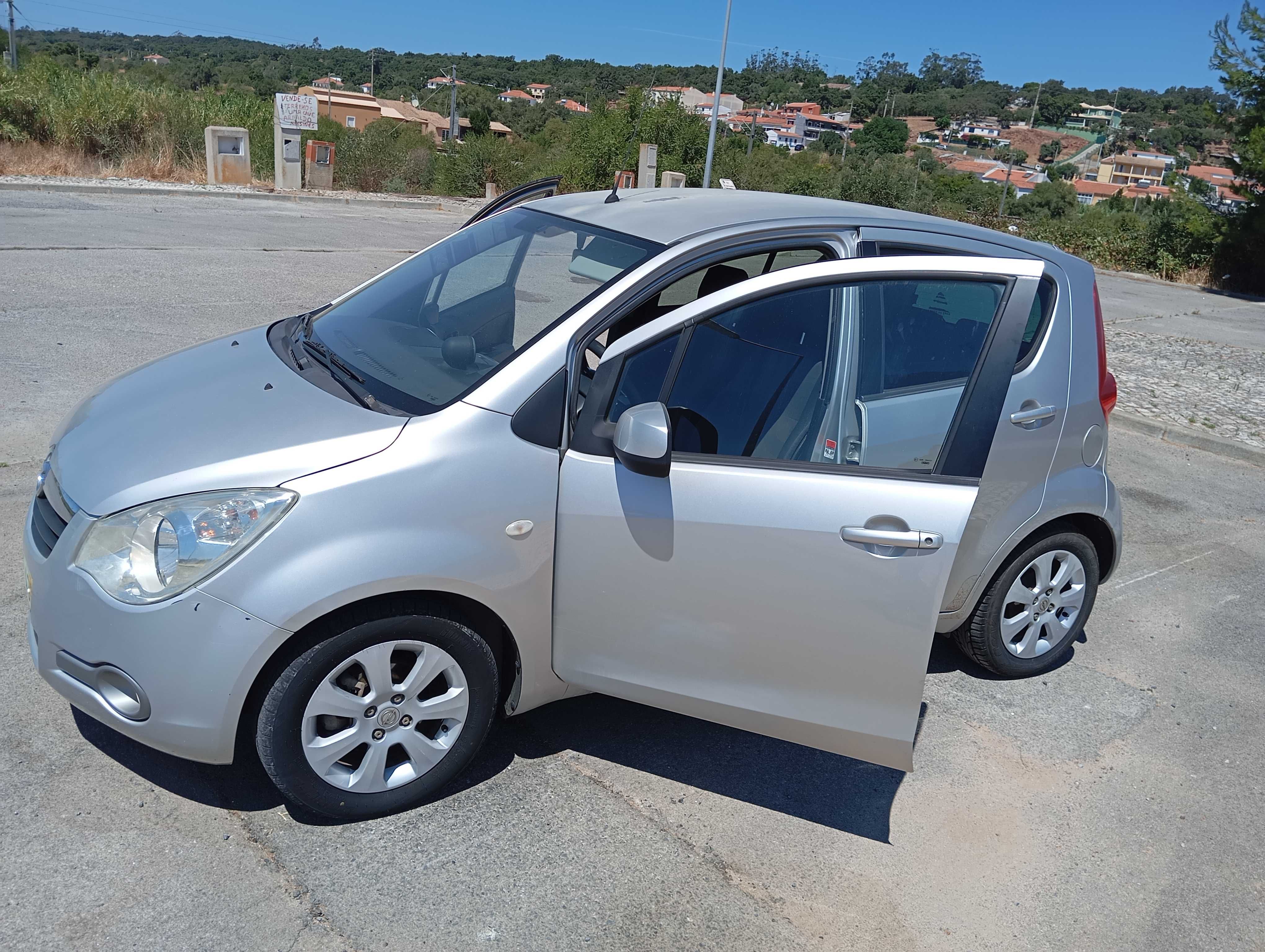 Opel Agila cinzento 2009