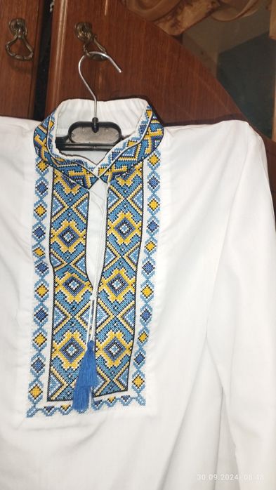 Продам вишиванку