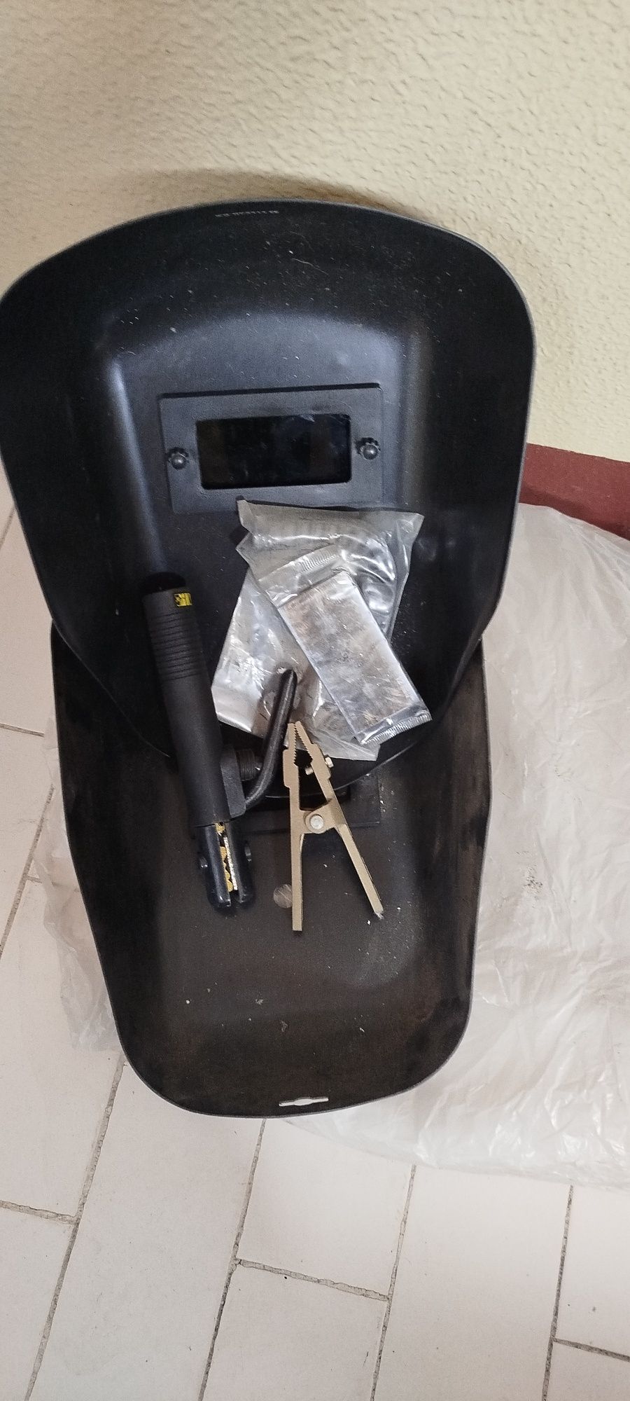 Máquina de soldadura como nova