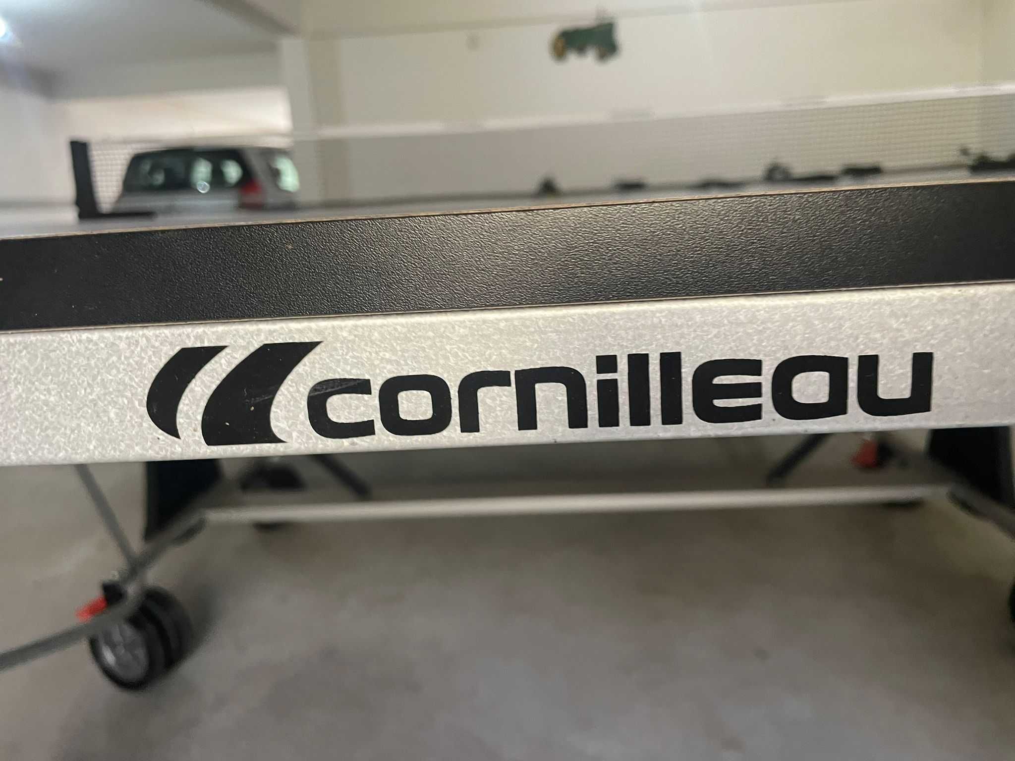 Mesa de Ténis de Mesa Cornilleau 250 Indoor – Ótimo Estado!
