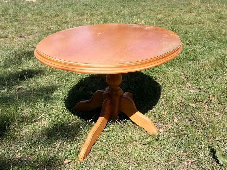 Stolik drewniany używany