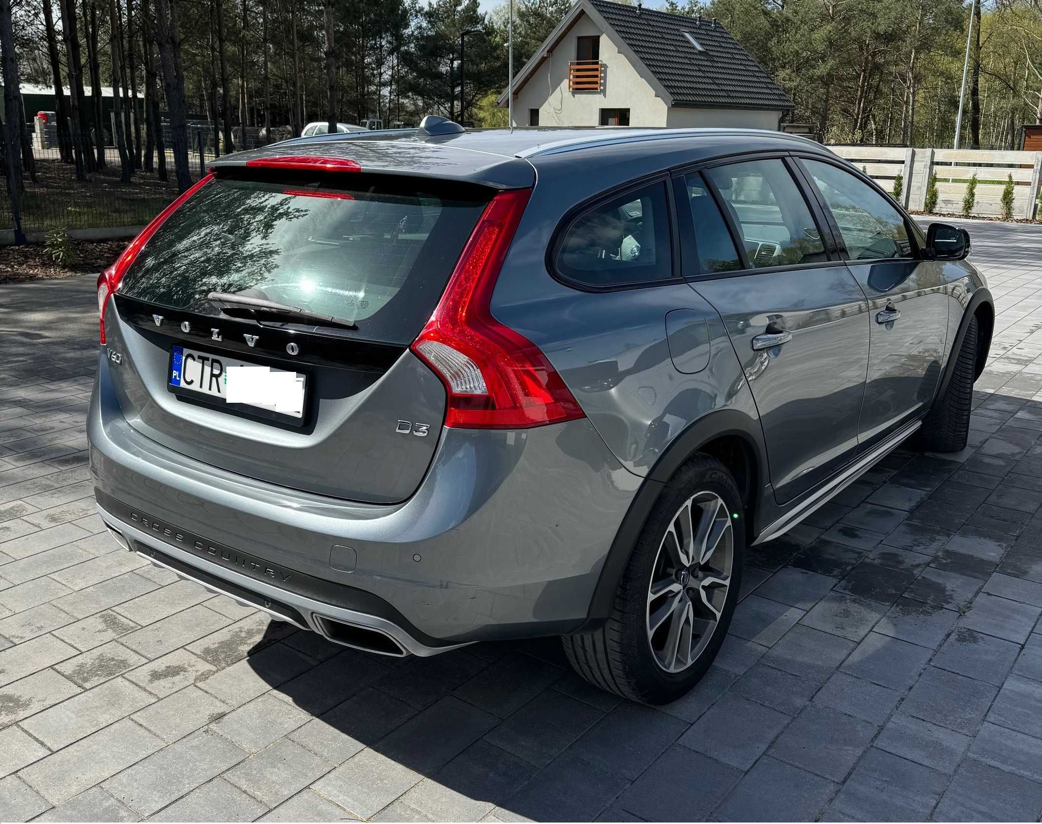 Volvo V60 Cross Country FV 23% 2.0D3 150KM 2018 Automat bezwypadkowy