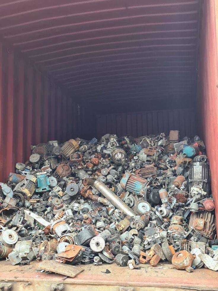Прийом та вивіз металу. Швидко. Дорого. Здати металобрухт
