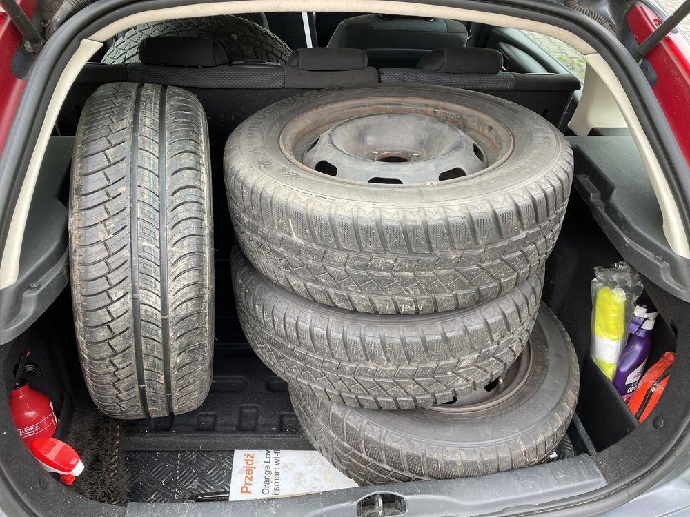 4x Koła felgi z oponami zimowymi 195/65R15, 4x108