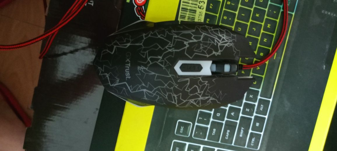 Klawiatura Corsair K55 RGB PRO + myszka GXTrust 105X