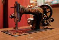 PFAFF Vintage Máquina de costura- elétrica e manual