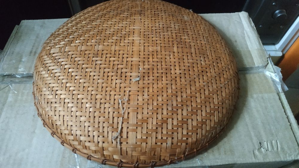 Продам миски, корзинки