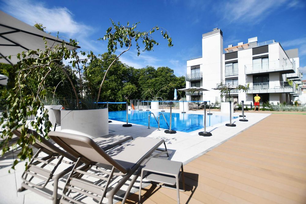 Nadmorskie Tarasy SPA- Apartamenty z basenem-Port Kołobrzeg /JESIEŃ