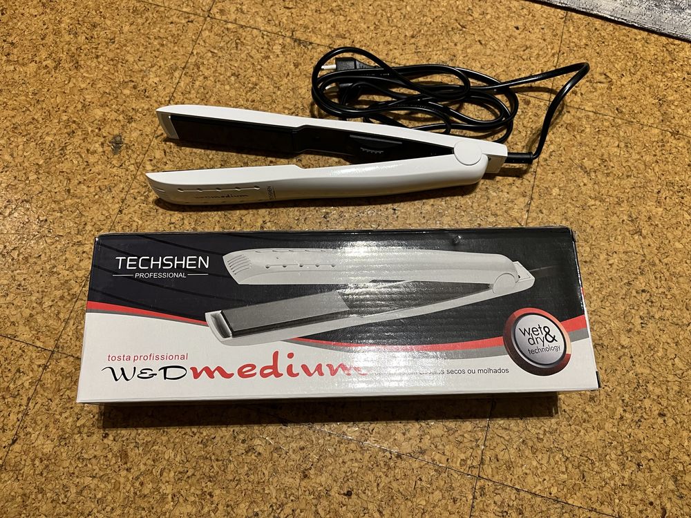 Prancha Techshen para cabelo