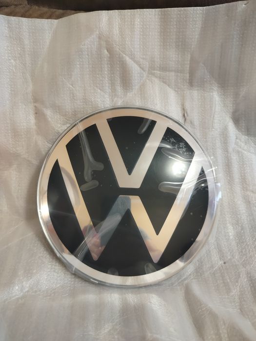 Оригінальні емблеми Volkswagen 2GM853601E

Оригінал VW
Підхо