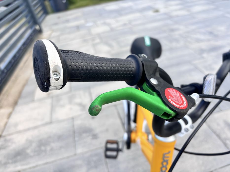 Woom 3 w kolorze żółtym z nozka