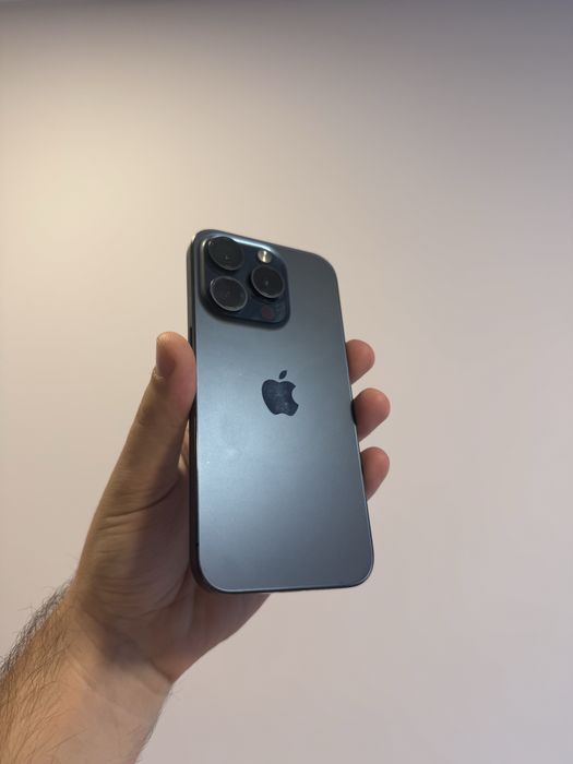 Iphone 15 pro como novo