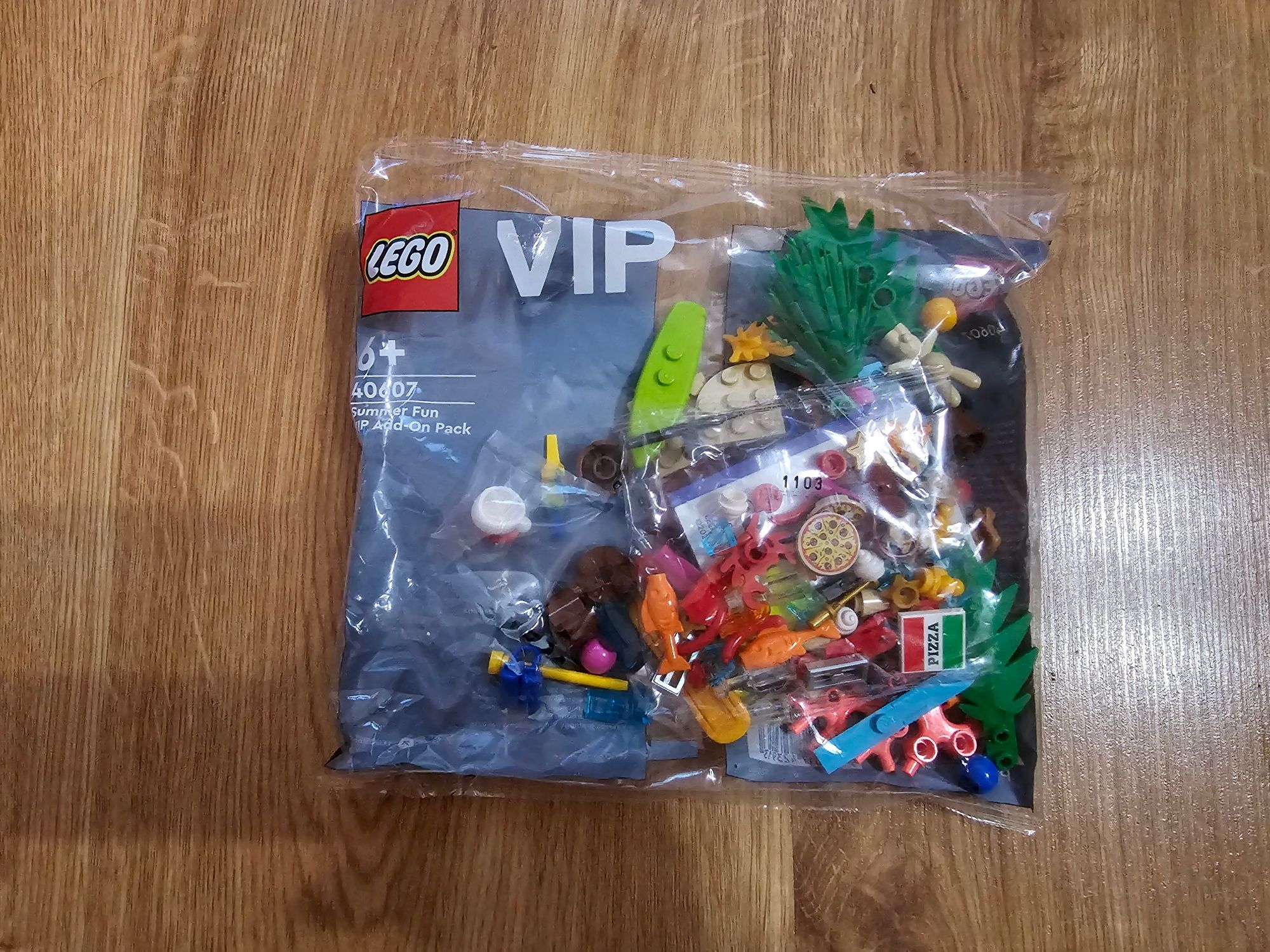 Lego 40607 - Letnia frajda - zestaw dodatkowy VIP